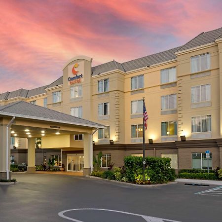 Comfort Suites Near Universal Orlando Resort מראה חיצוני תמונה
