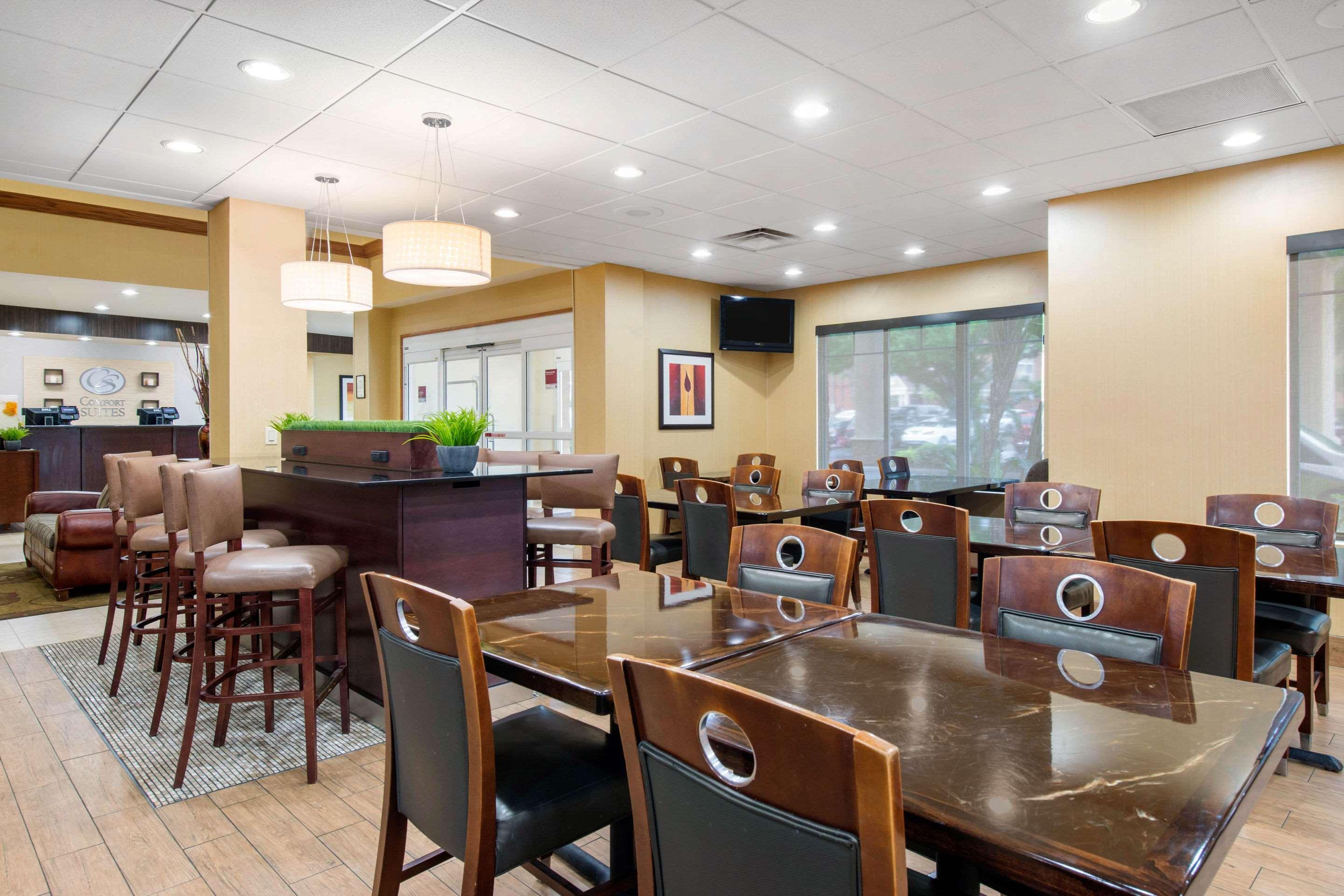 Comfort Suites Near Universal Orlando Resort מראה חיצוני תמונה