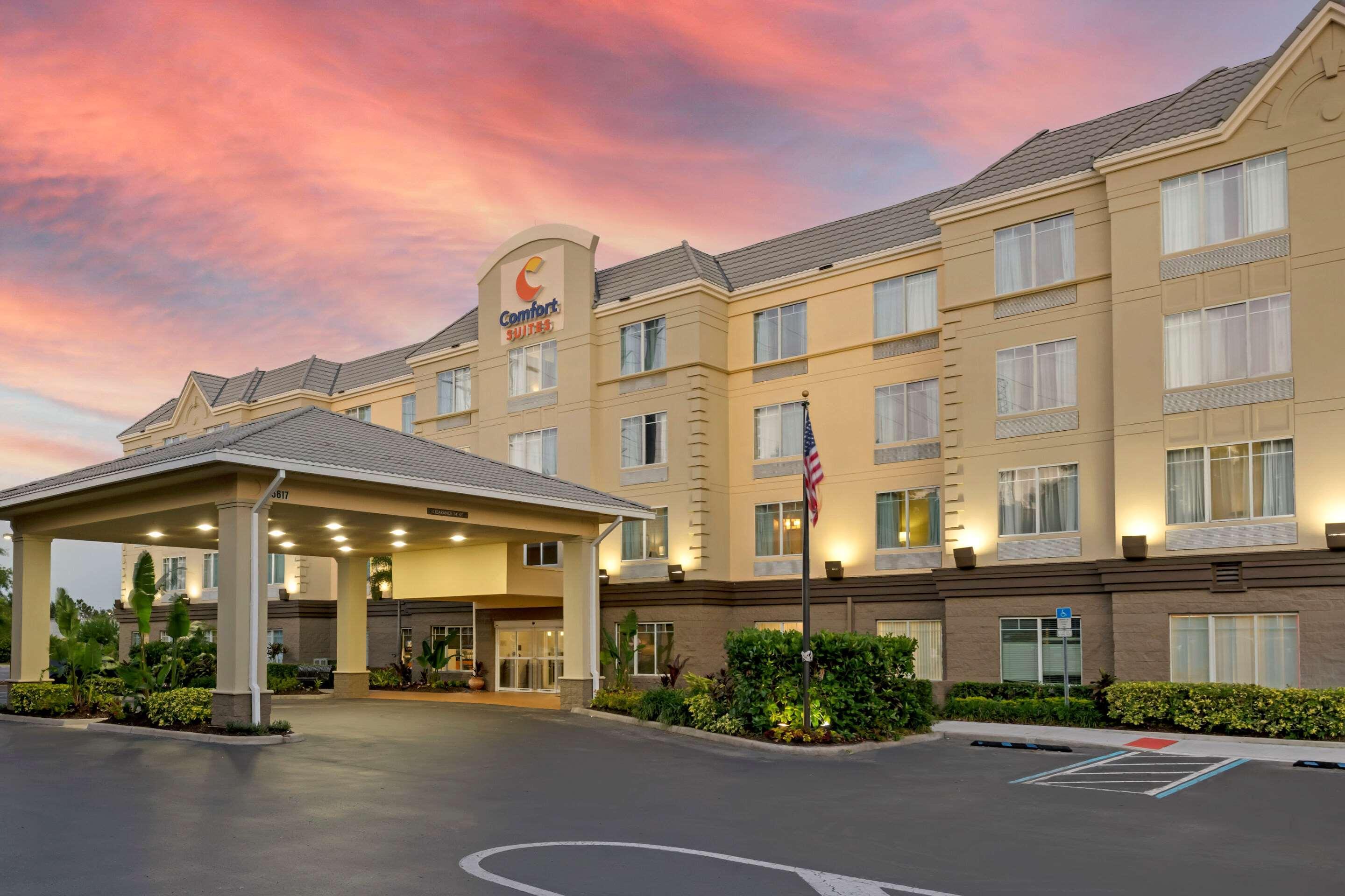 Comfort Suites Near Universal Orlando Resort מראה חיצוני תמונה