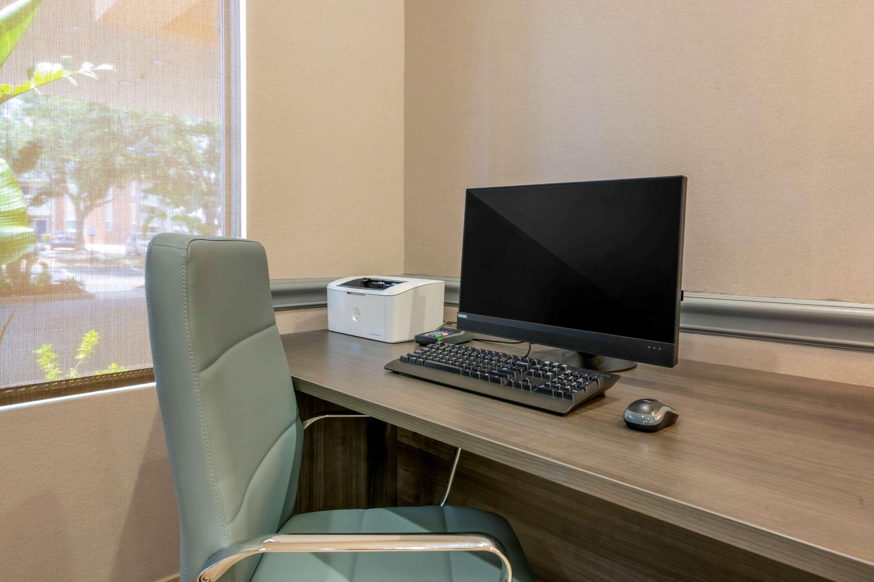 Comfort Suites Near Universal Orlando Resort מראה חיצוני תמונה